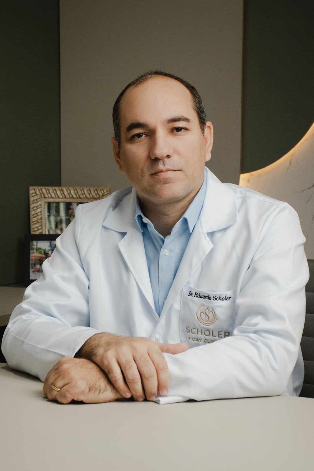 Dr. Eduardo Moreira Scholer